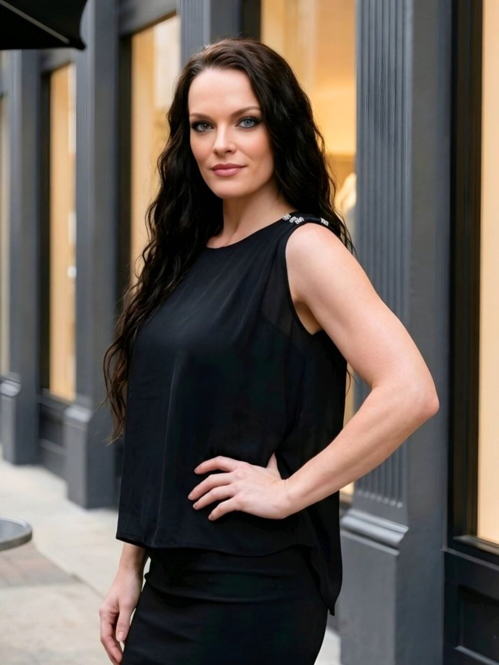 White House Black Market ✦ Tunic Top ✦ Sleeveless Button‑Detail Black Flowing XS